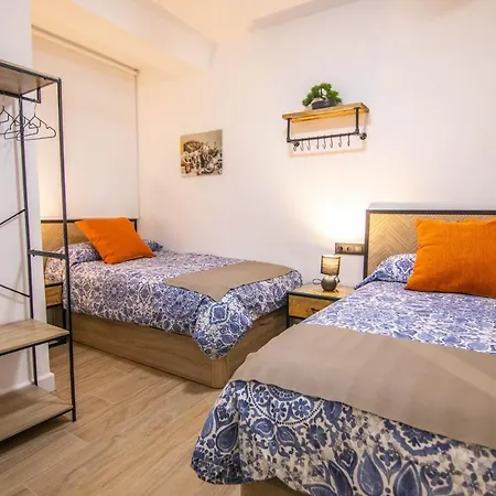 Tuguest Avenida Madrid Apartament *