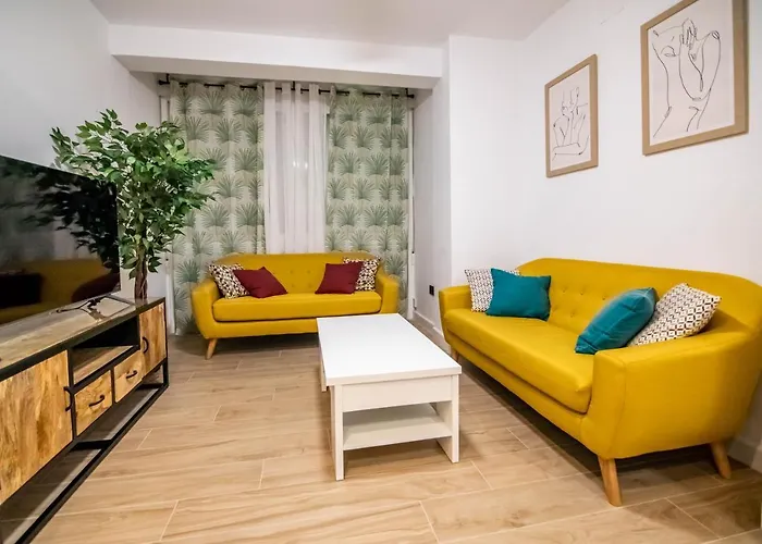 Tuguest Avenida Madrid * Гранада